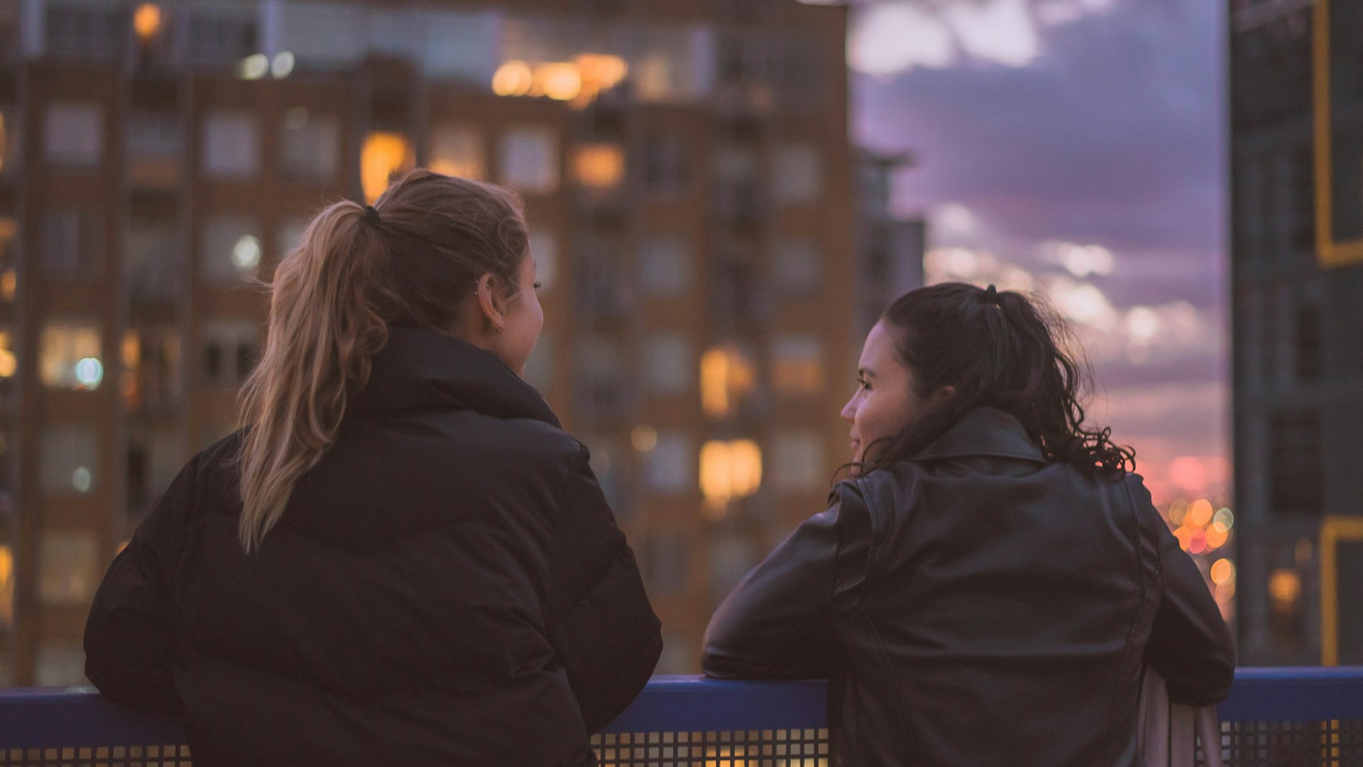 10 Tips to Help You Make Friends