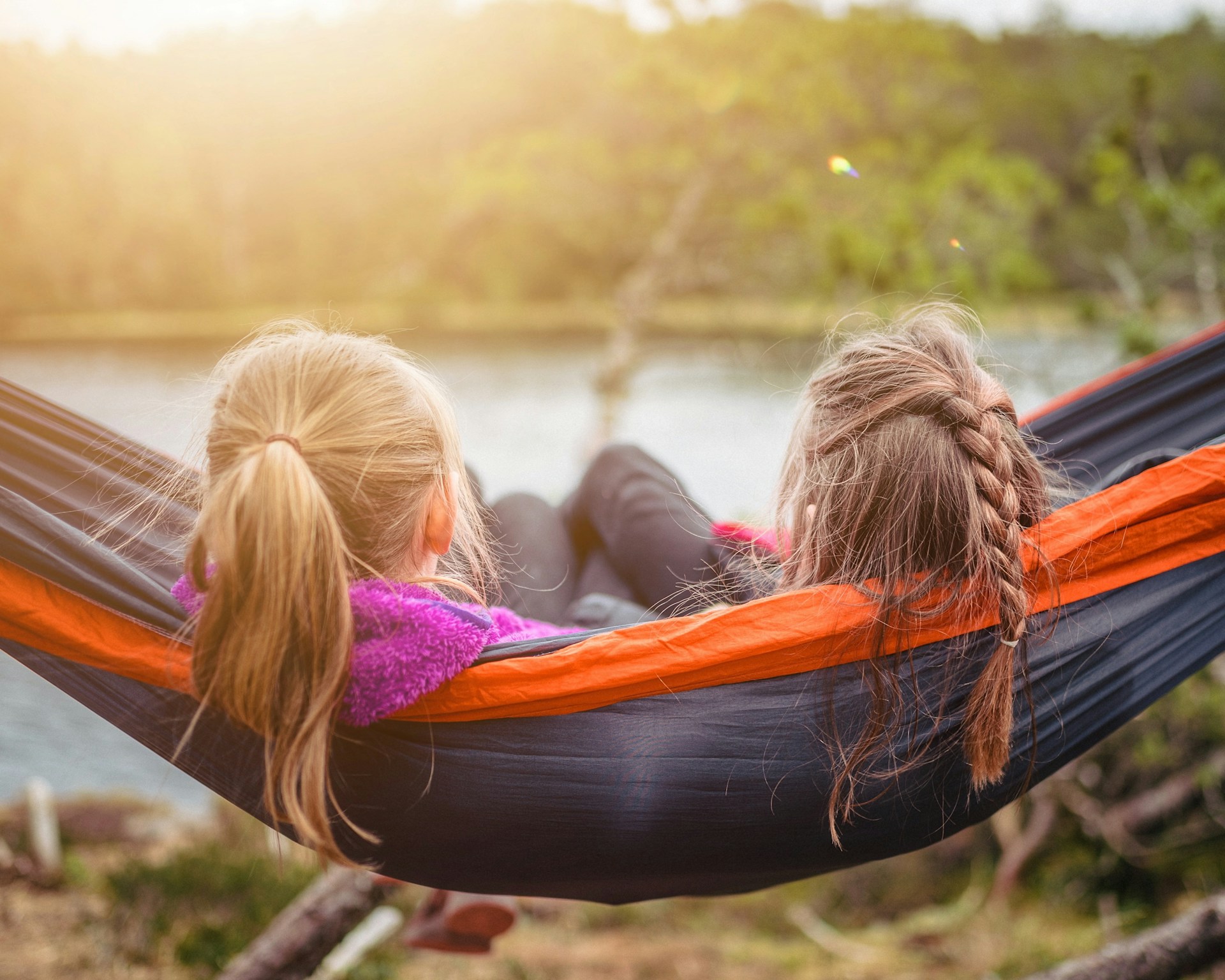 How do I make friends at boarding school?