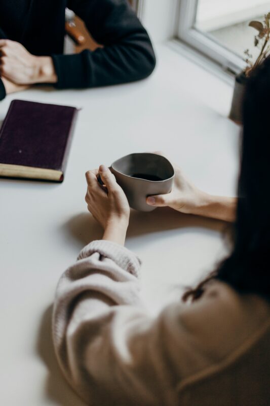 How does therapy treat anxiety?