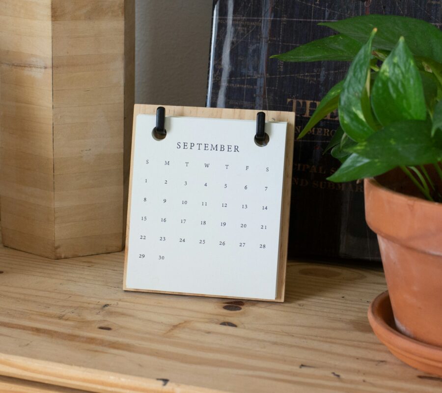 What's the typical daily schedule at boarding school?
