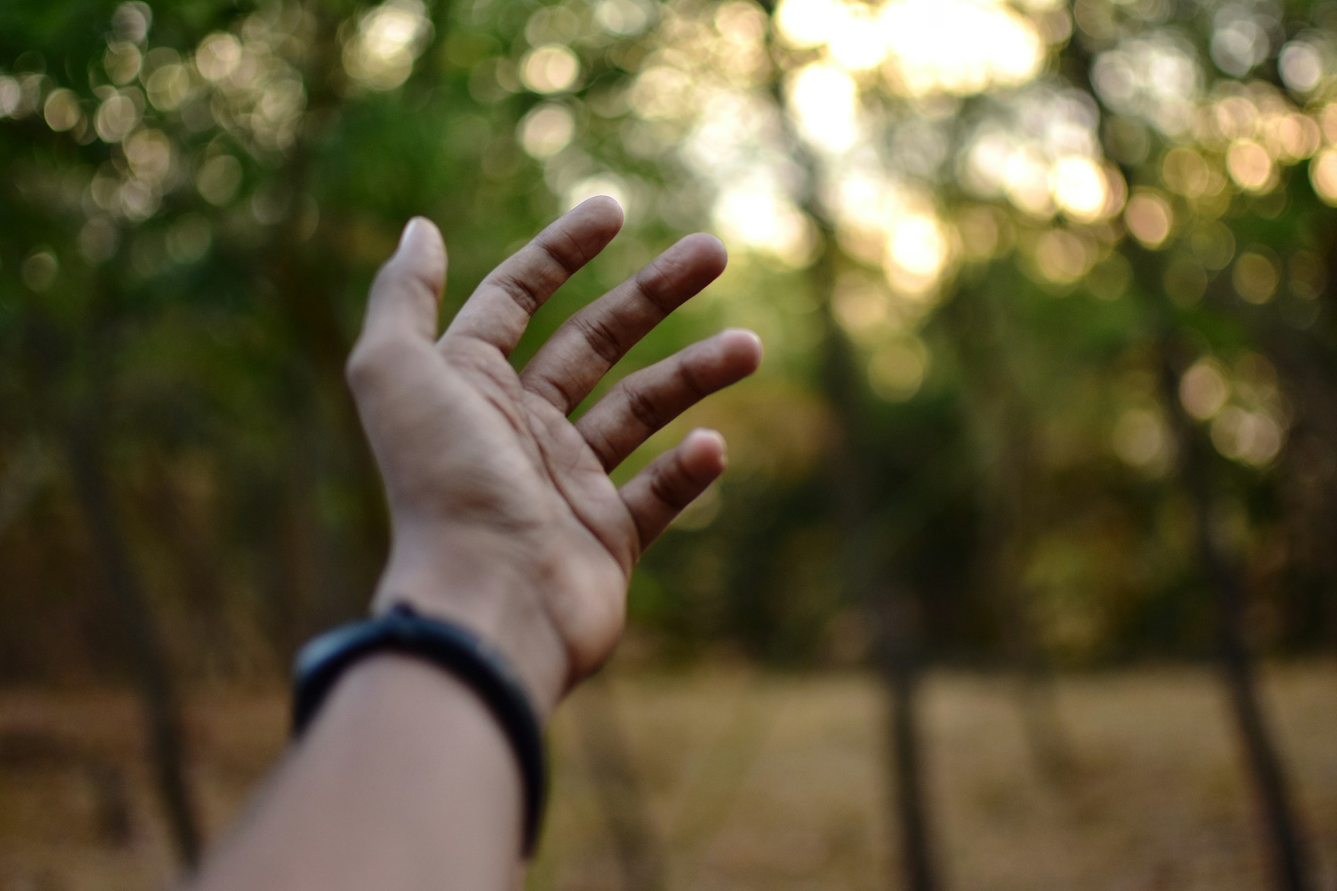How can I help someone who is caught up in county lines?