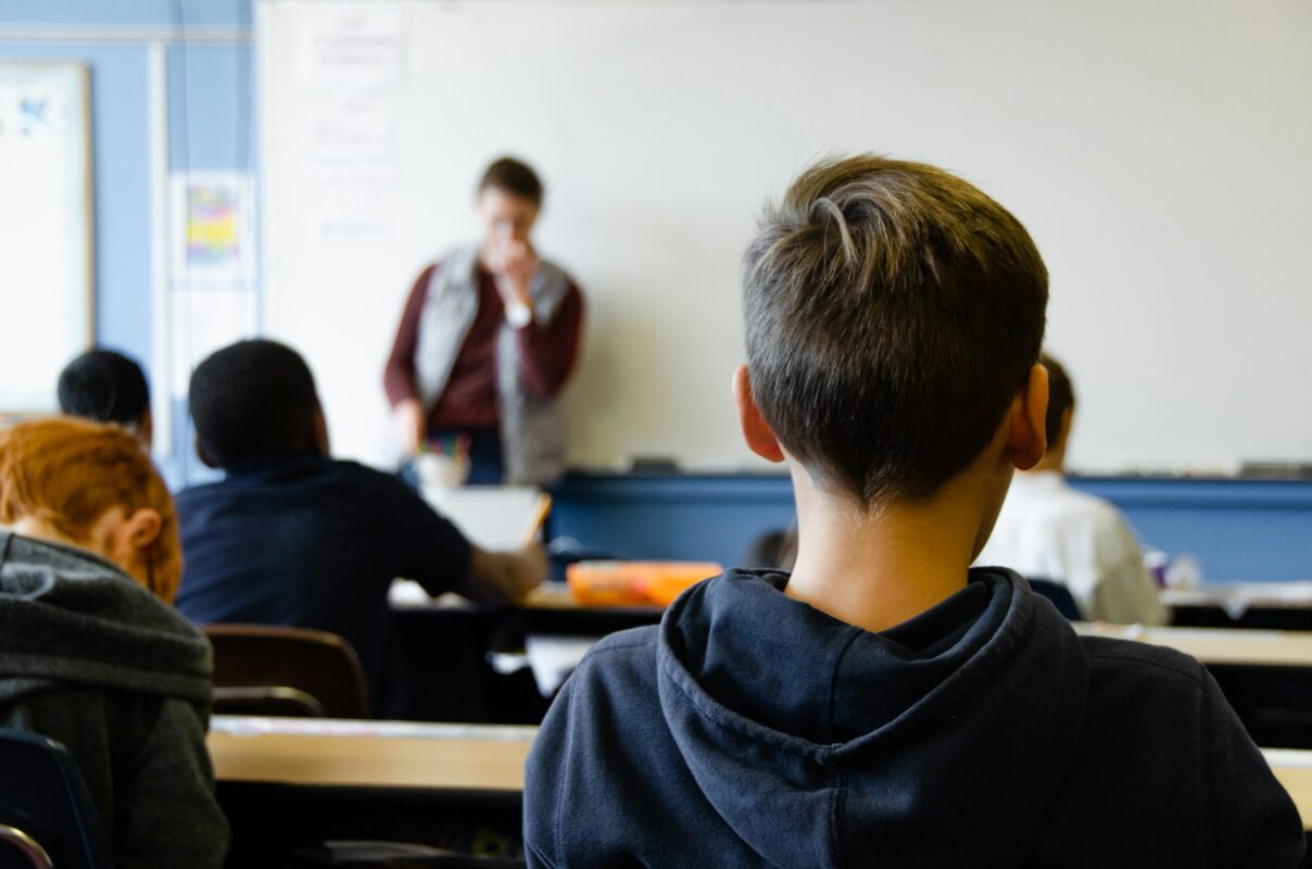 How can schools educate students about county lines?