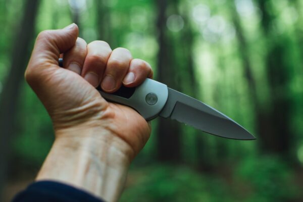 Can carrying a knife really make you safer?