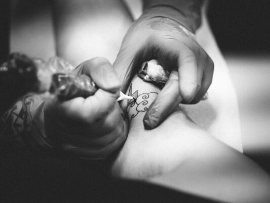 Can tattoos be harmful?