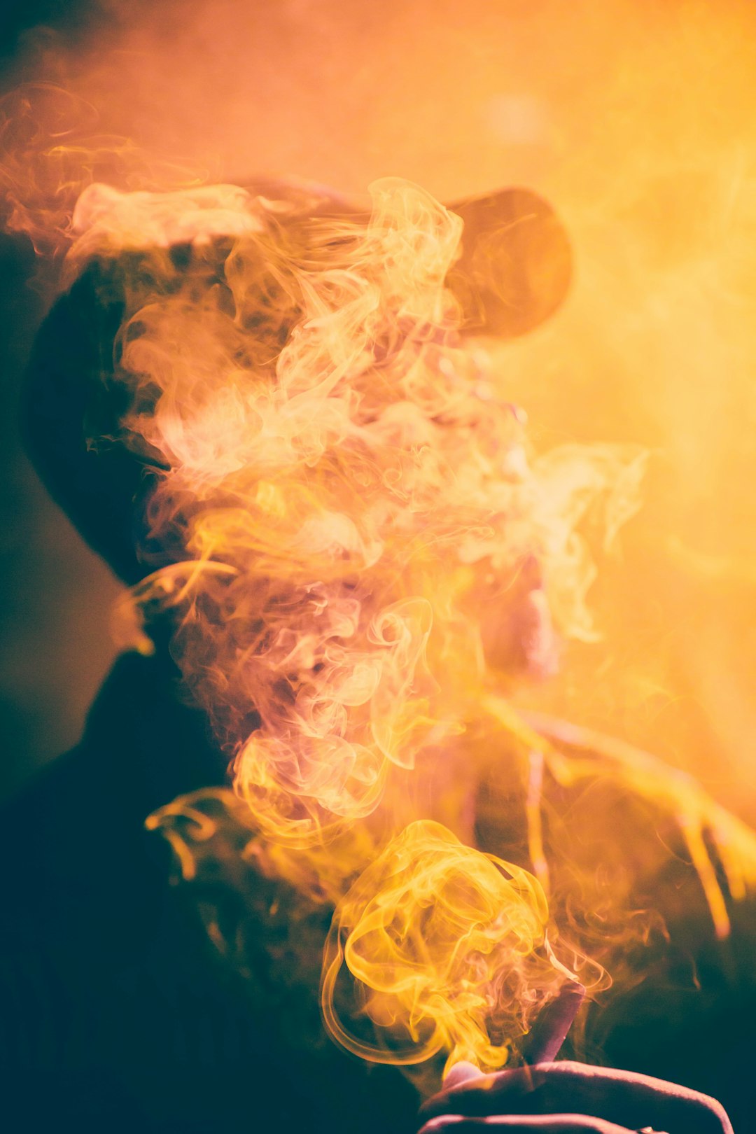 How does smoking affect your lungs?