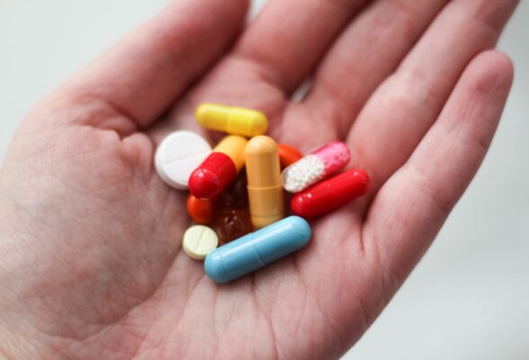 What are the dangers of diet pills?