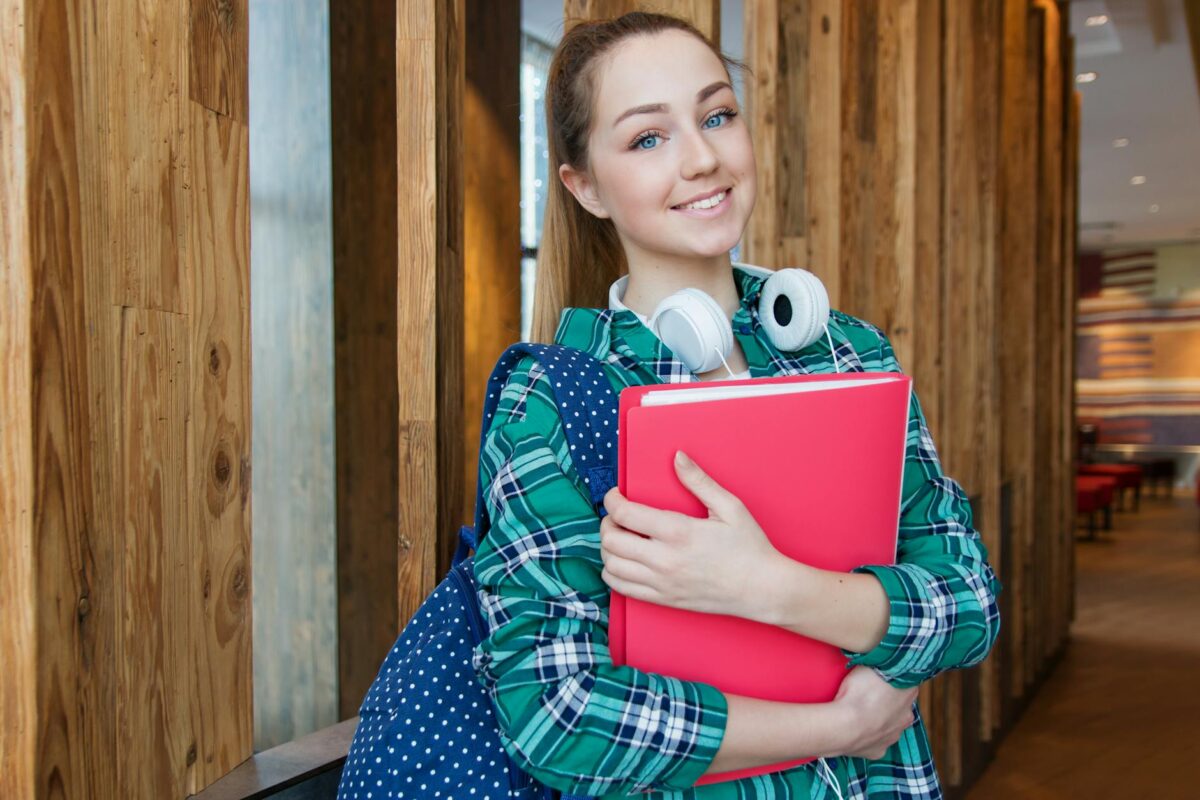 What should I do if I dont want to go to university after Sixth Form?