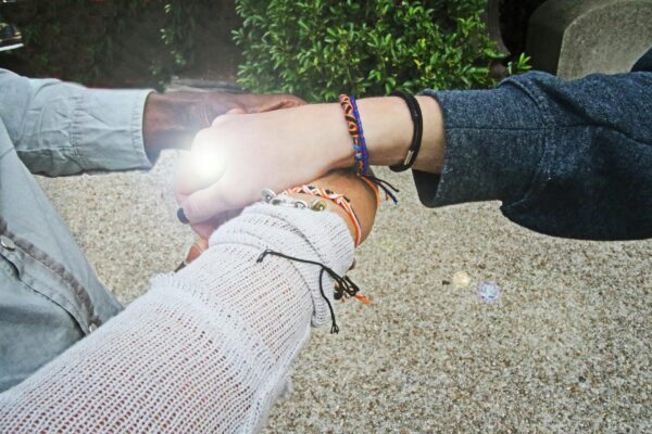 Should You Stay Friends After Breaking Up?